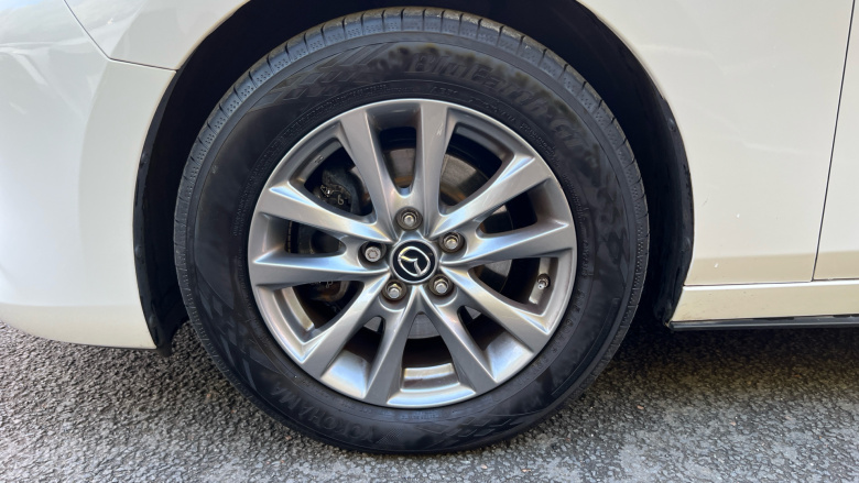 Mazda 3 2.0 e-Skyactiv G MHEV Centre-Line 5dr Petrol Hatchback